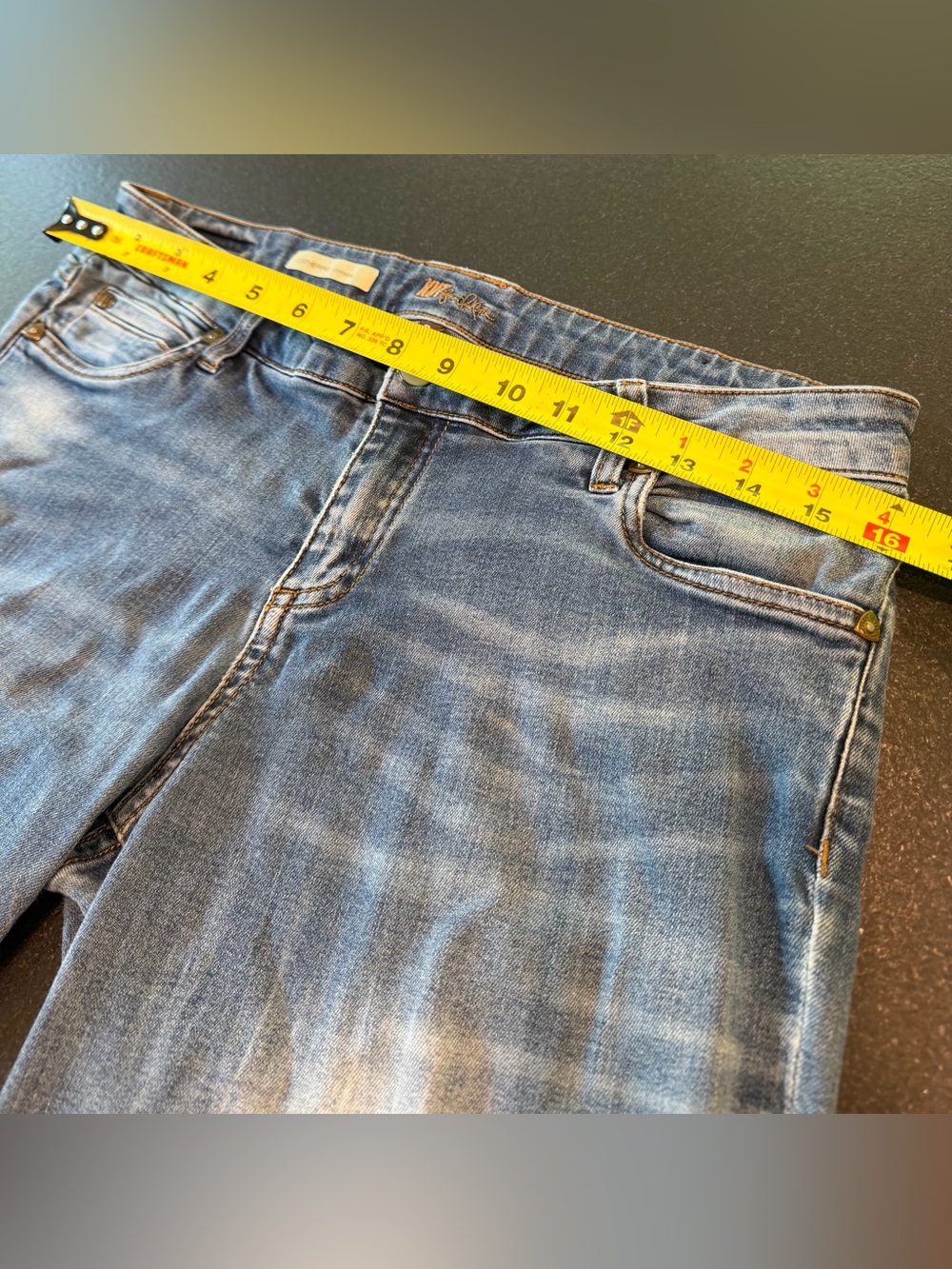 KUT from the Kloth Catherine Boyfriend Jeans Size 8 Medium Wash Straight Leg - Picture 6 of 12